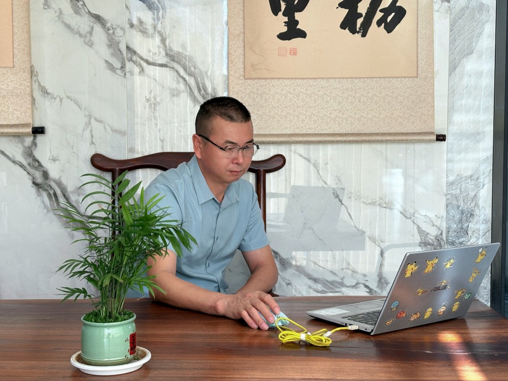 父子并肩耕暖通，薪火匠心暖慈溪｜专访建森暖通仰田松、仰杜金